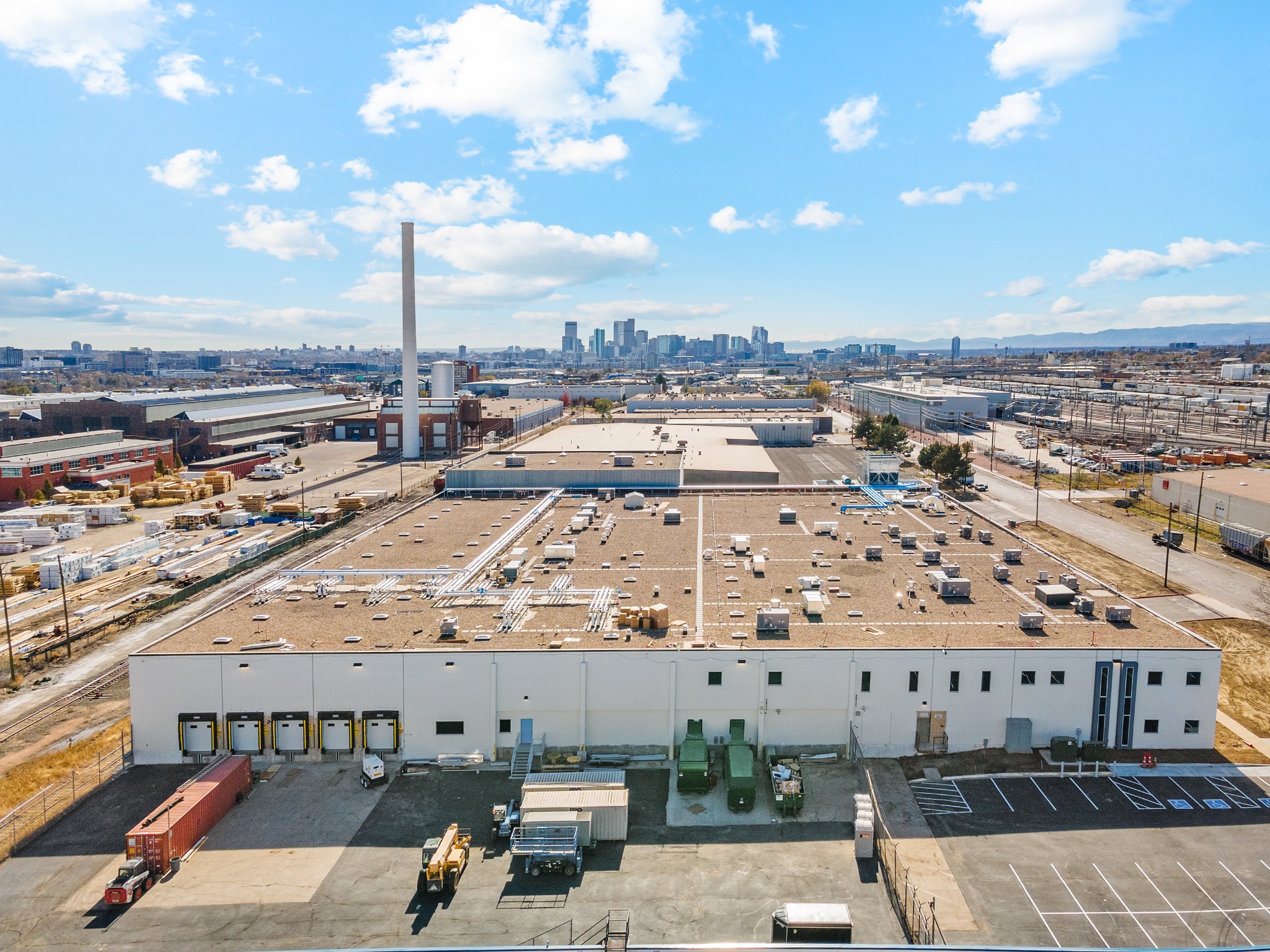 ready foods rooftop chiller piping